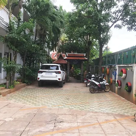 Central Night Hotel